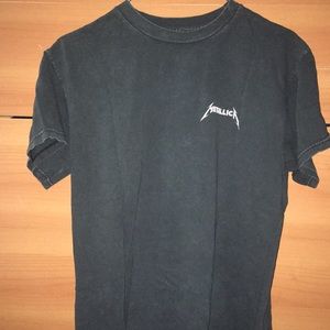 Small Metallica women’s shirt
